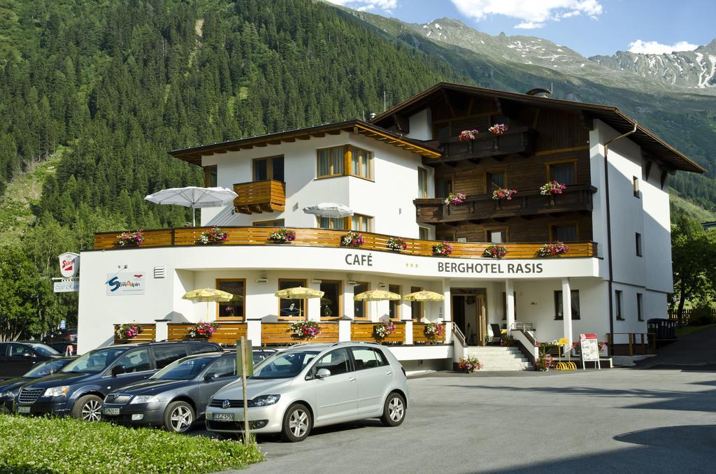 Berghotel Rasis Galtür Exterior foto