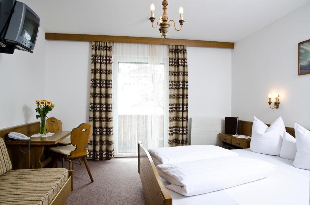 Berghotel Rasis Galtür Quarto foto